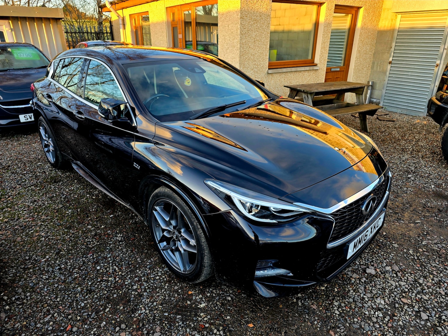 Used Infiniti Q30 2016 for sale - 76627249: Photo 4