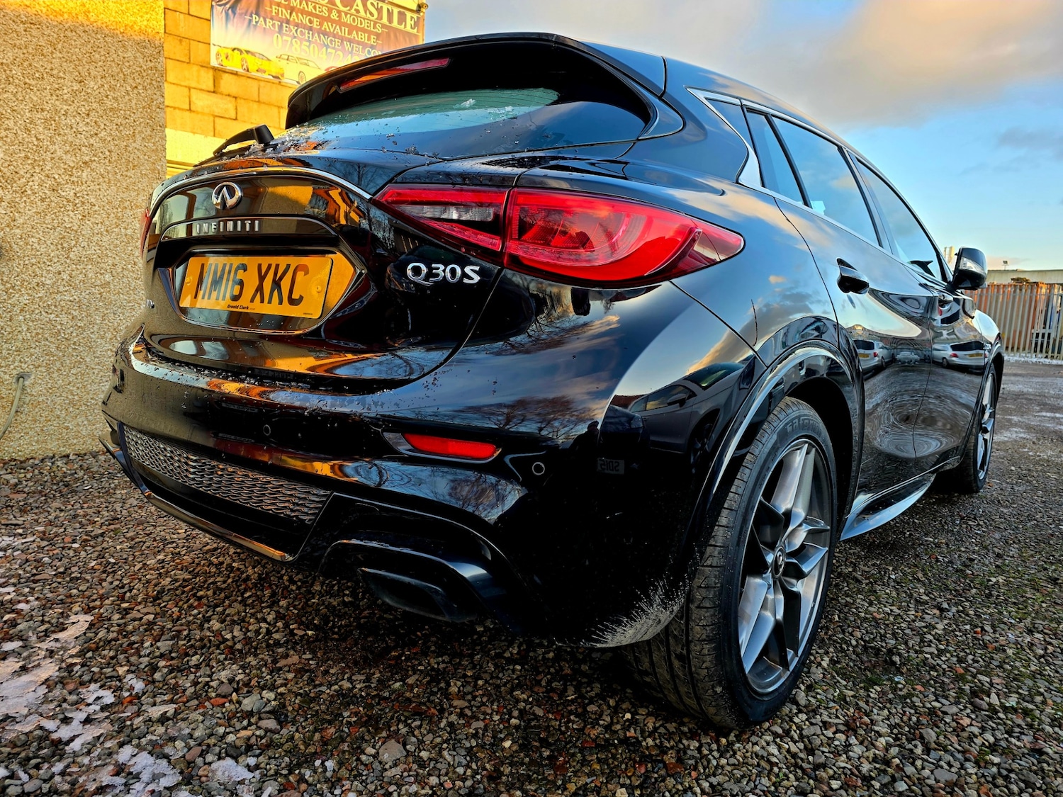 Used Infiniti Q30 2016 for sale - 76627249: Photo 8