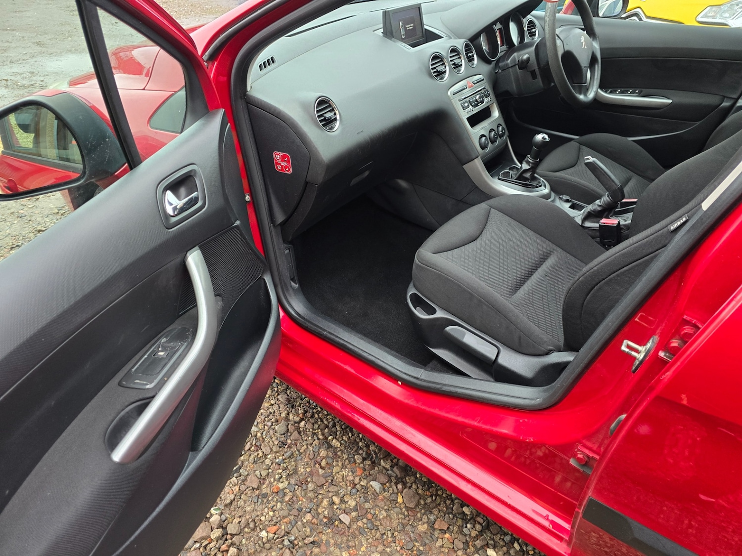 Used Peugeot 308 2012 for sale - 76974664: Photo 12