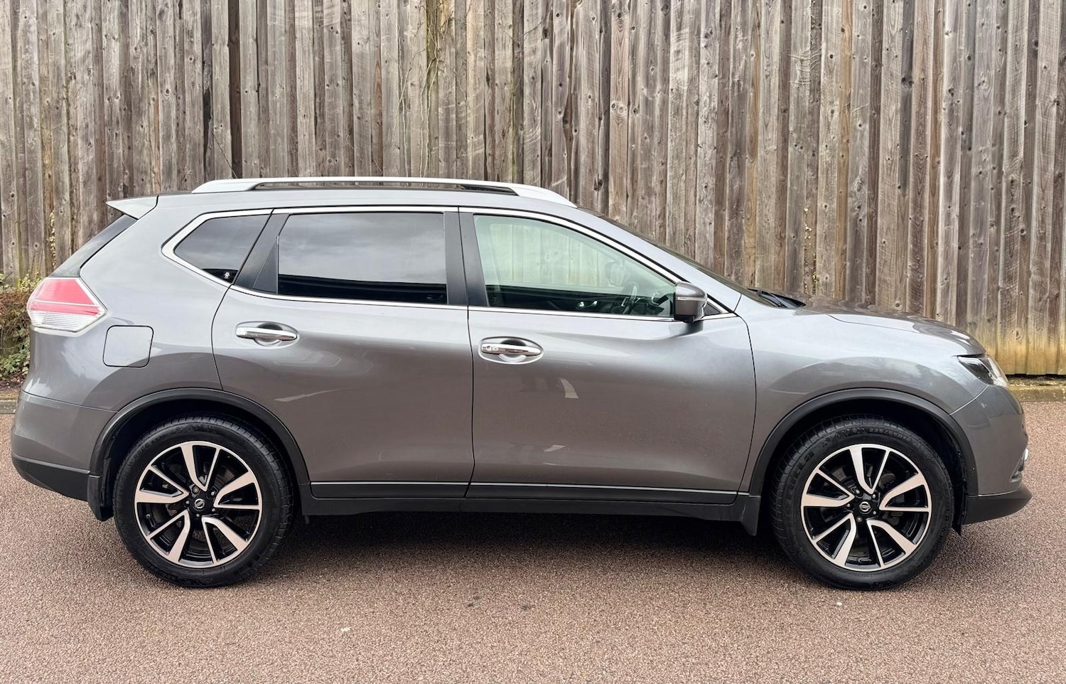 Used Nissan X-Trail 2015 for sale - 77644074: Photo 8