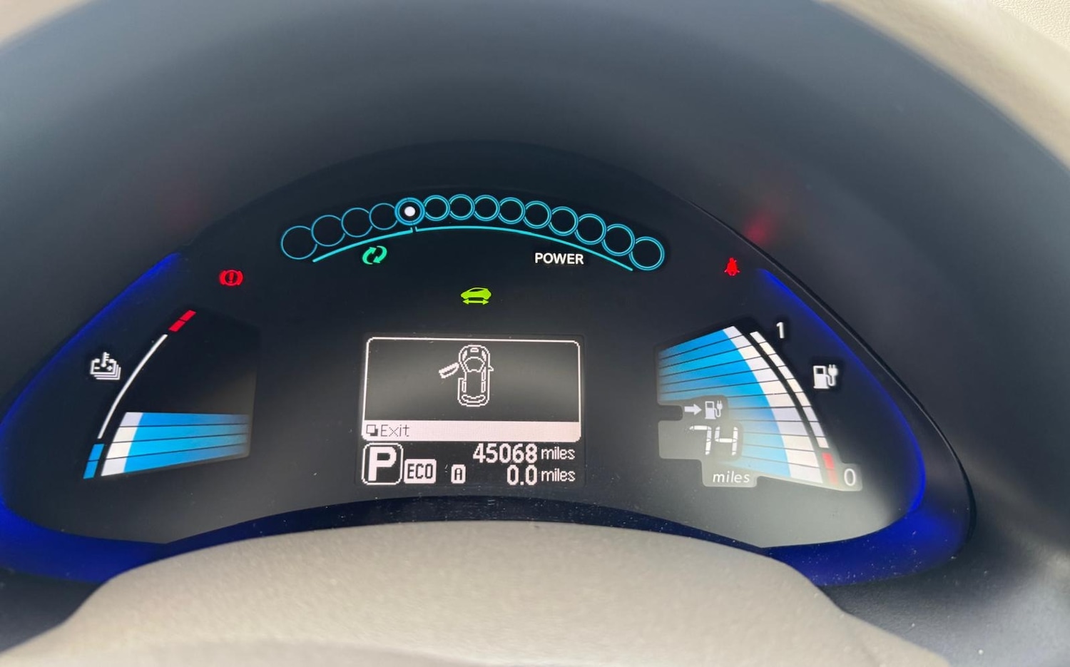 Used Nissan Leaf 2015 for sale - 76079607: Photo 2