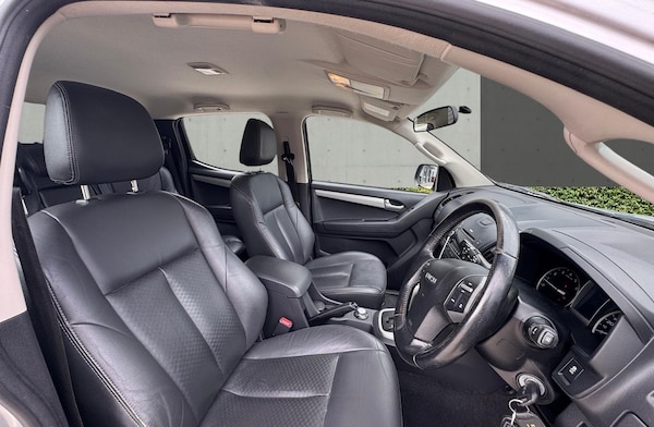 Used Isuzu D-Max 2015 for sale - 75482177: Photo 12