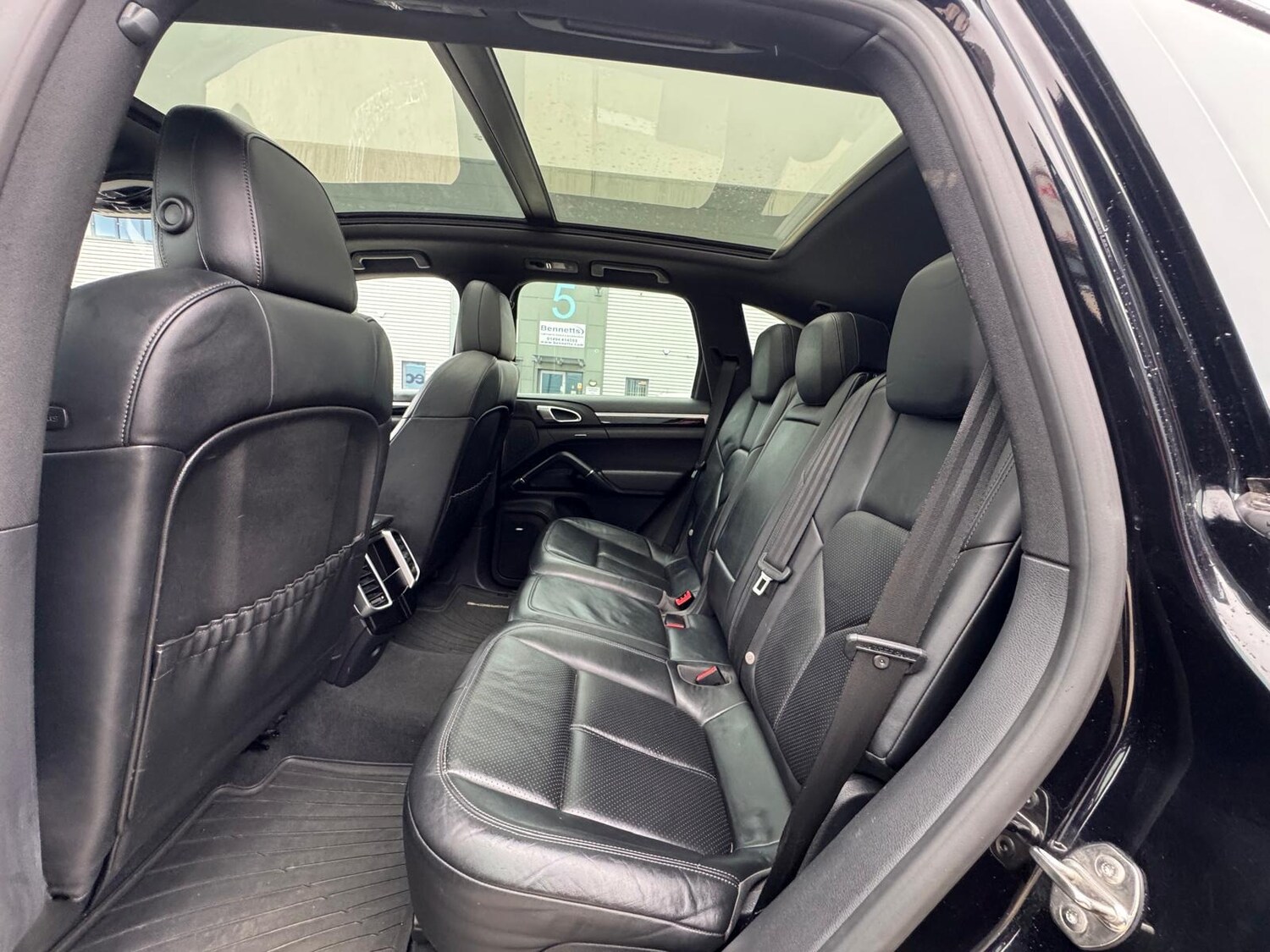 Used Porsche Cayenne 2014 for sale - 78141231: Photo 18