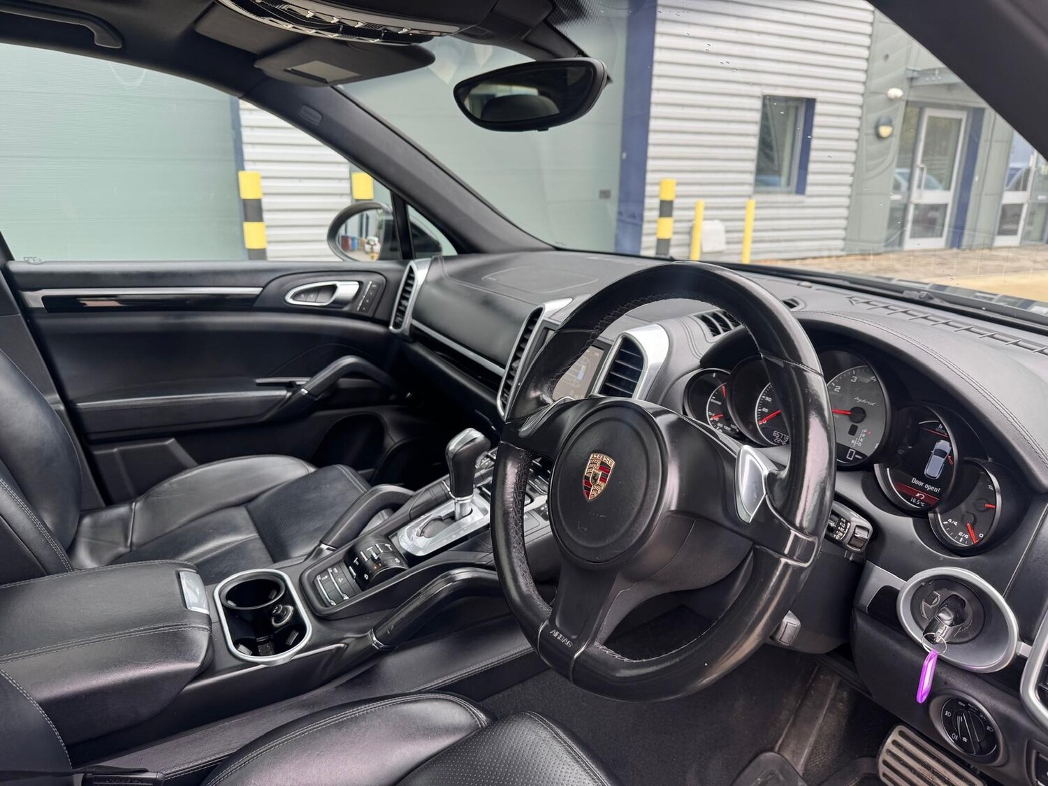 Used Porsche Cayenne 2014 for sale - 78141231: Photo 19