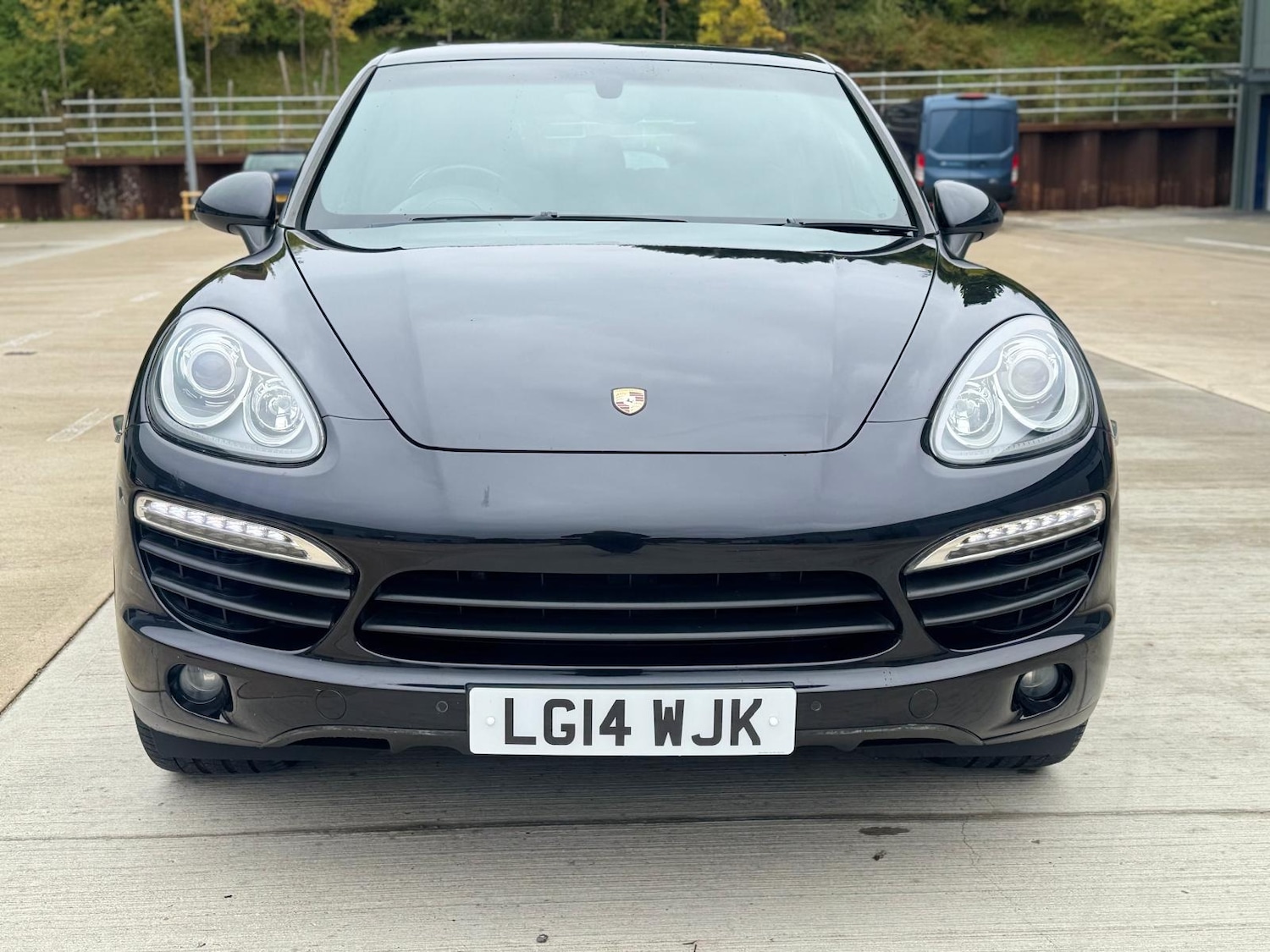 Used Porsche Cayenne 2014 for sale - 78141231: Photo 2