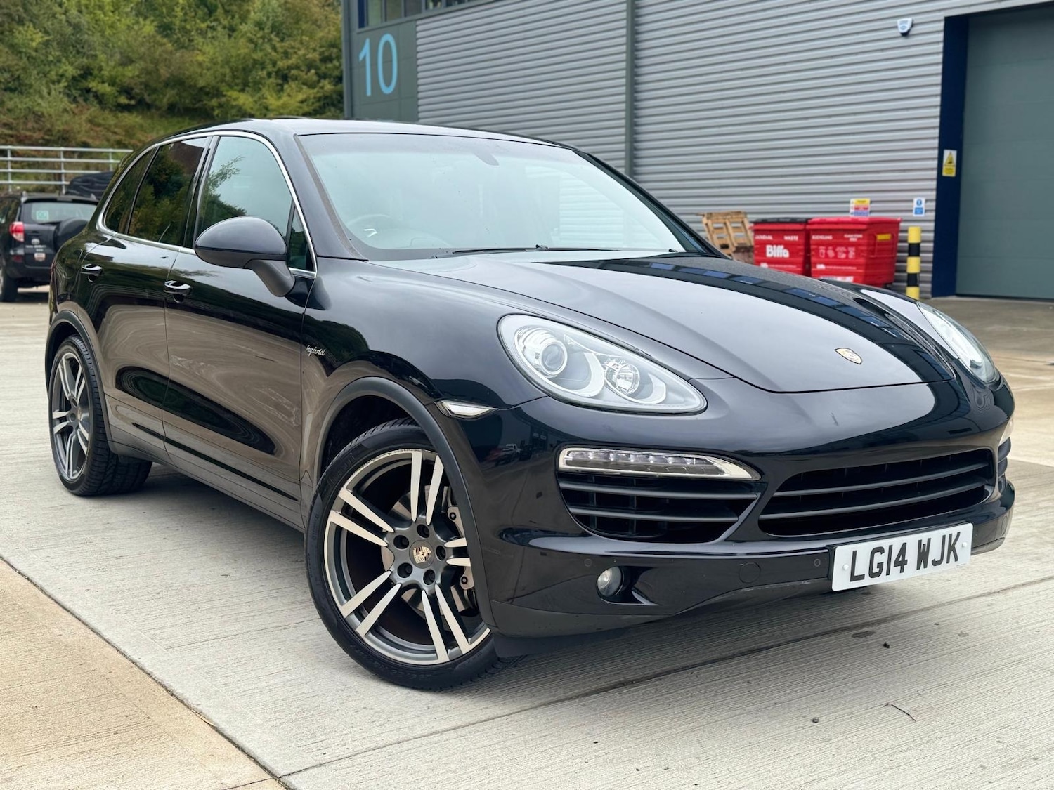 Used Porsche Cayenne 2014 for sale - 78141231: Photo 3