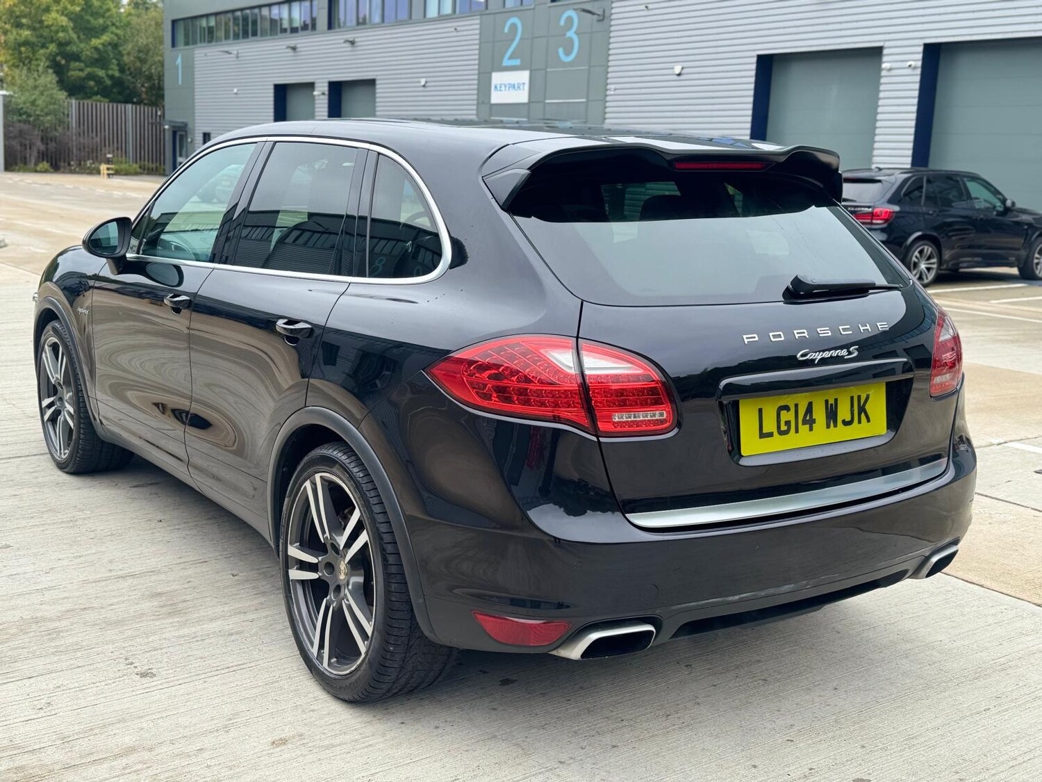 Used Porsche Cayenne 2014 for sale - 78141231: Photo 7