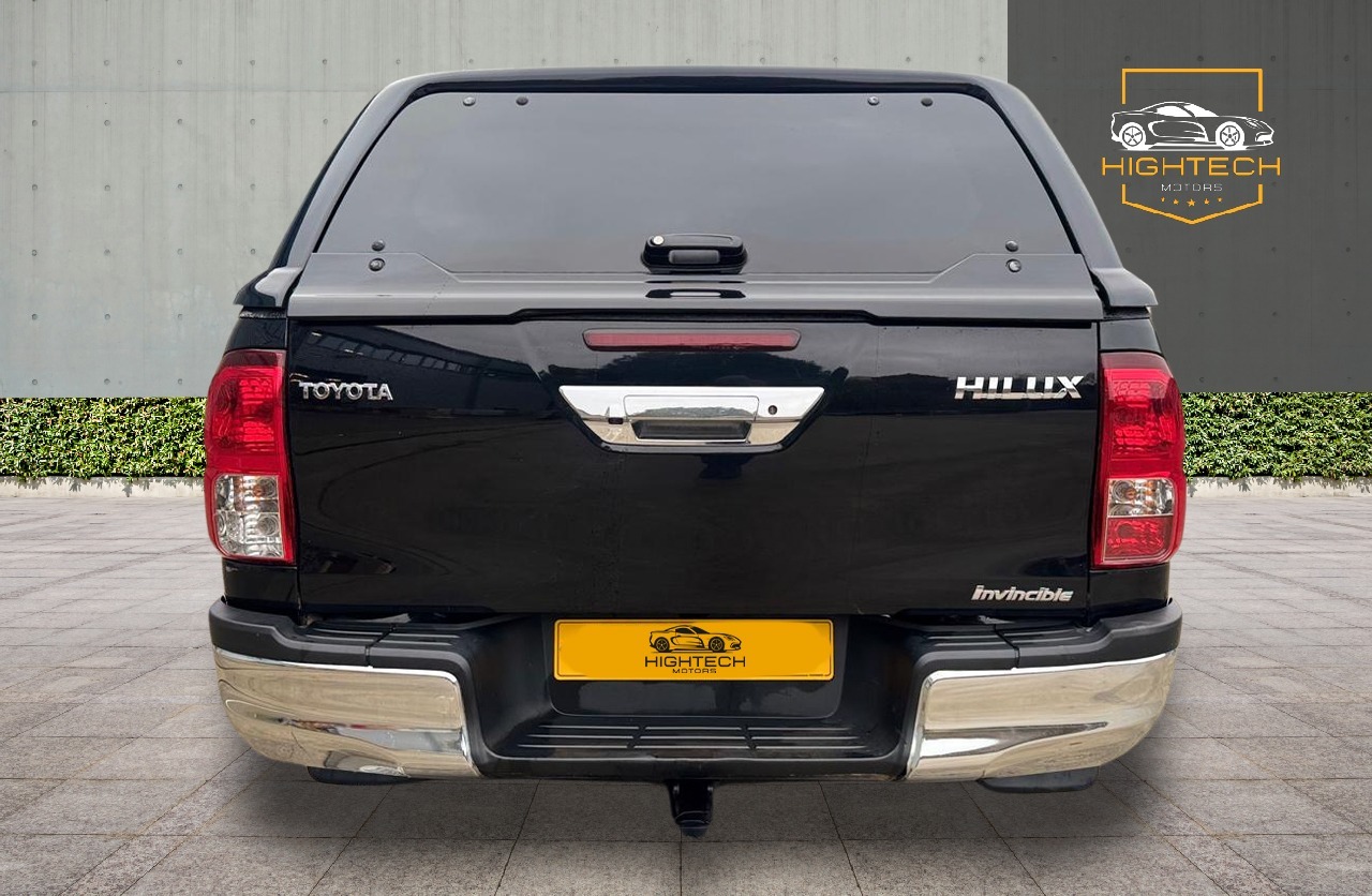 Used Toyota Hilux 2018 for sale - 76750587: Photo 7