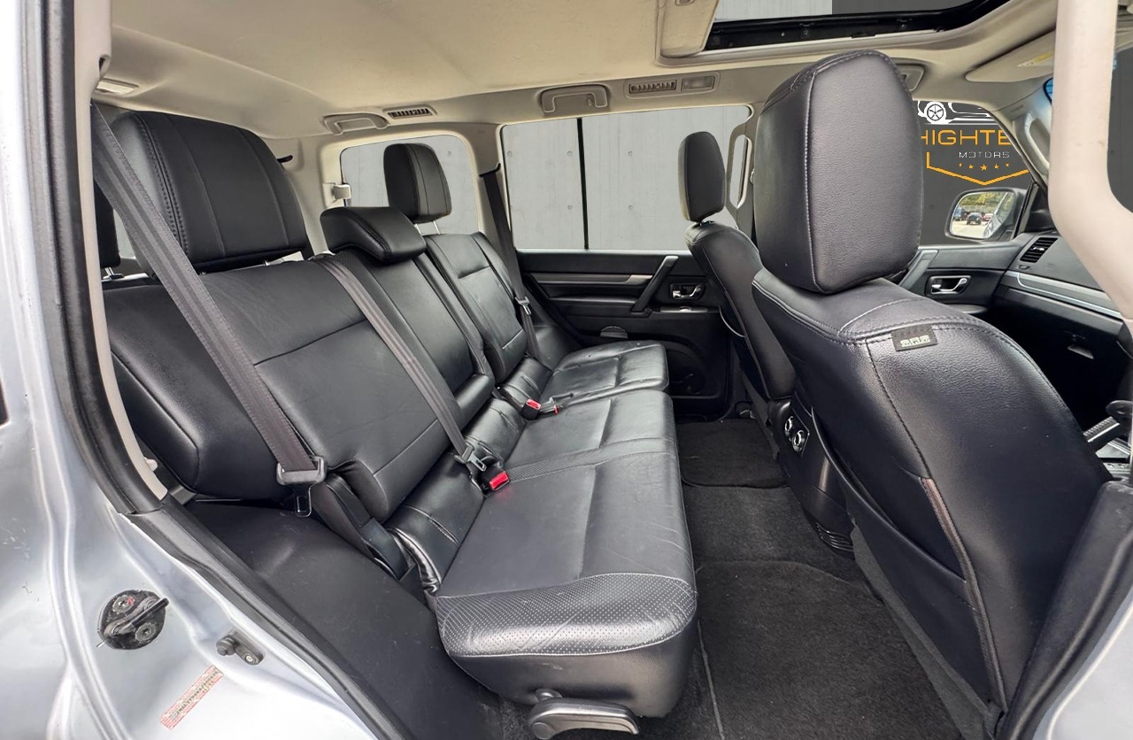Used Mitsubishi Shogun 2010 for sale - 76030023: Photo 15