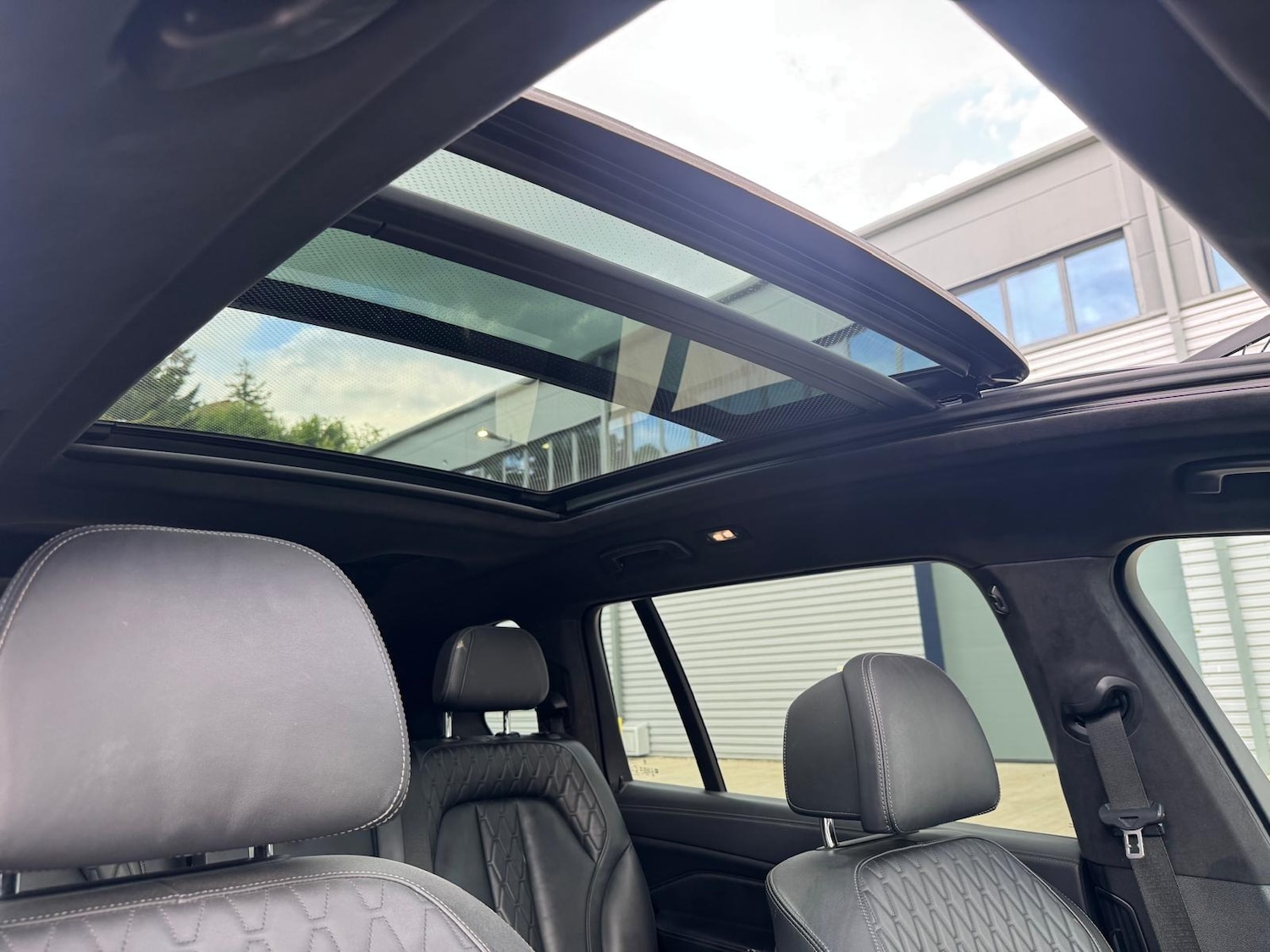 Used BMW X7 2021 for sale - 77250799: Photo 12