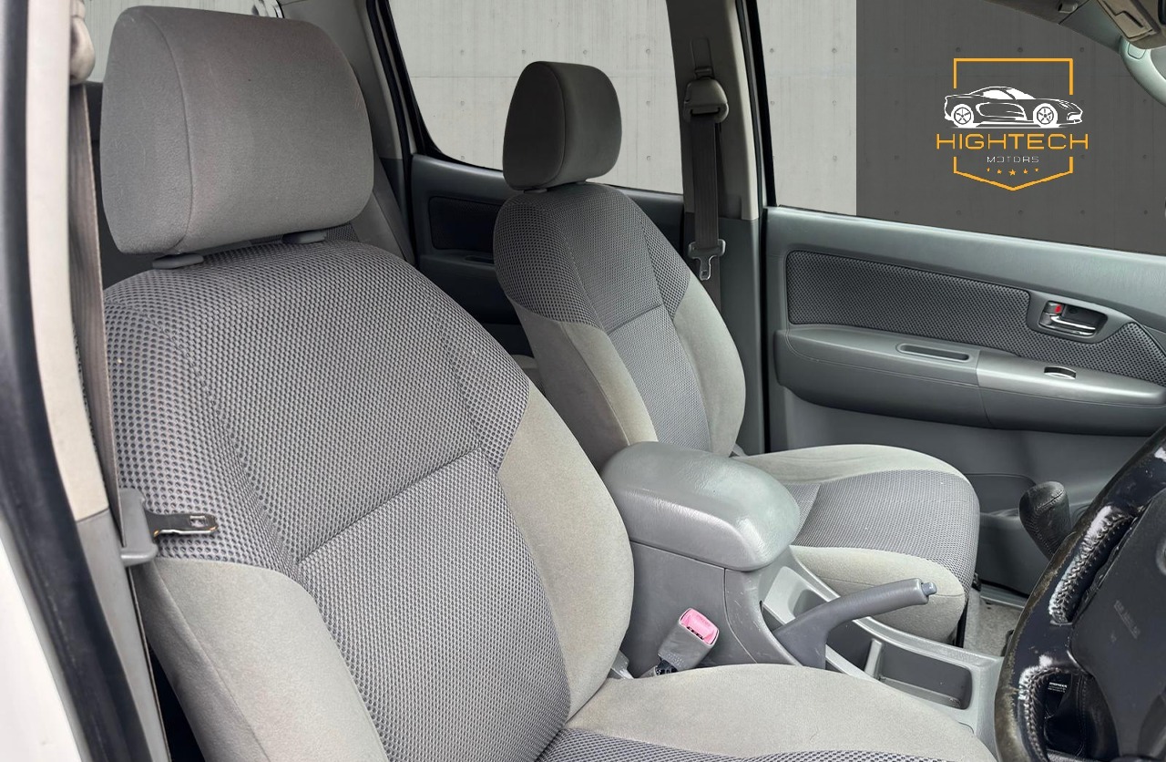 Used Toyota Hilux 2011 for sale - 77573110: Photo 12