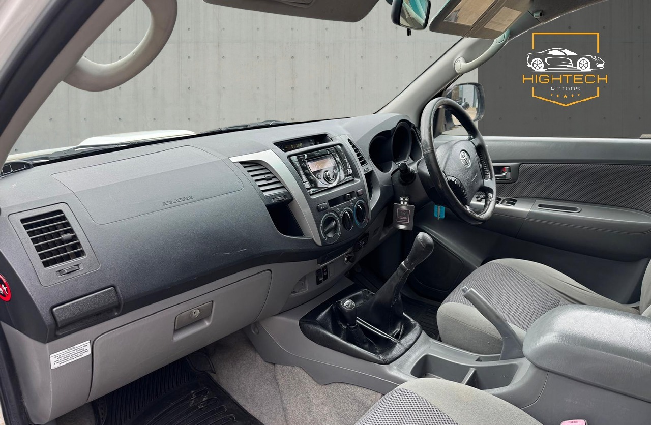 Used Toyota Hilux 2011 for sale - 77573110: Photo 14