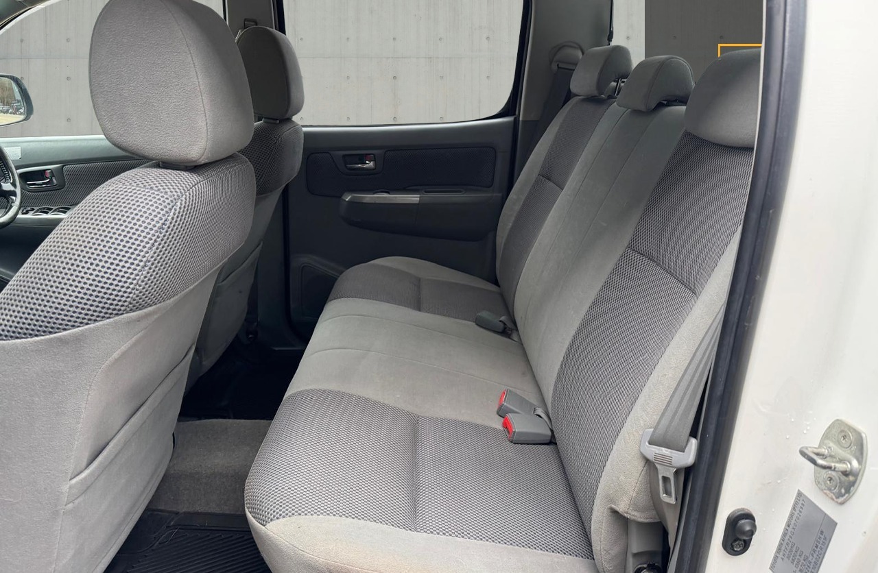 Used Toyota Hilux 2011 for sale - 77573110: Photo 16