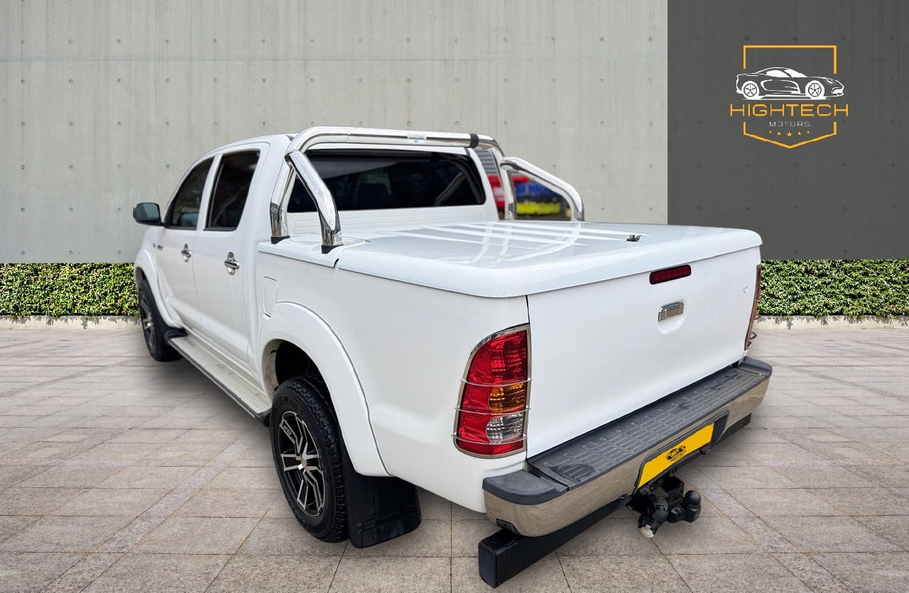 Used Toyota Hilux 2011 for sale - 77573110: Photo 7