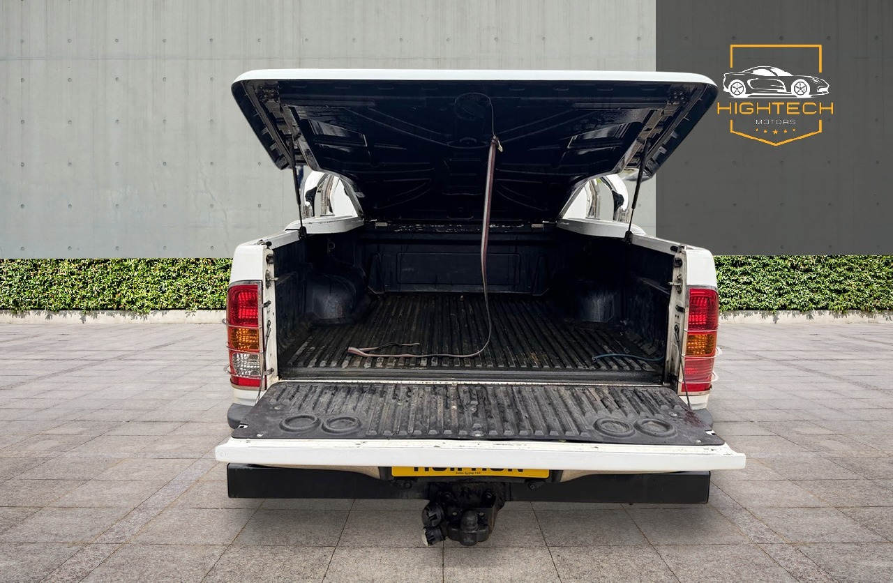 Used Toyota Hilux 2011 for sale - 77573110: Photo 9