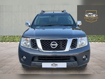 Used Nissan Navara 2015 for sale - 75587483: Photo