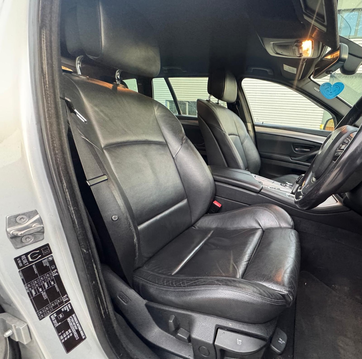 Used BMW 5 Series 2012 for sale - 77020625: Photo 11