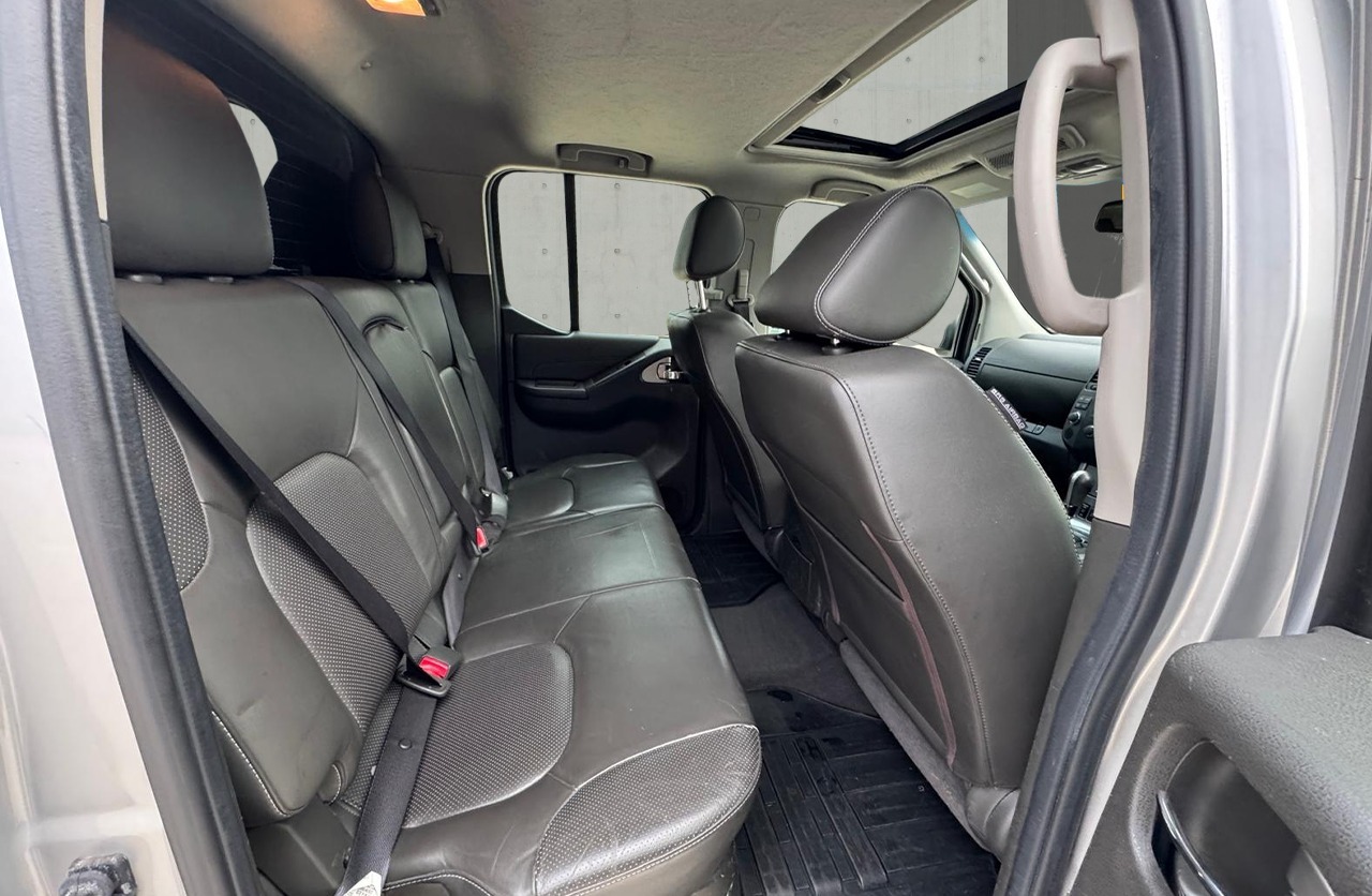 Used Nissan Navara 2011 for sale - 78219092: Photo 15