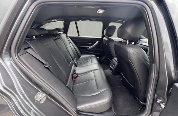 Used BMW 3 Series 2015 for sale - 76079598: Photo 11