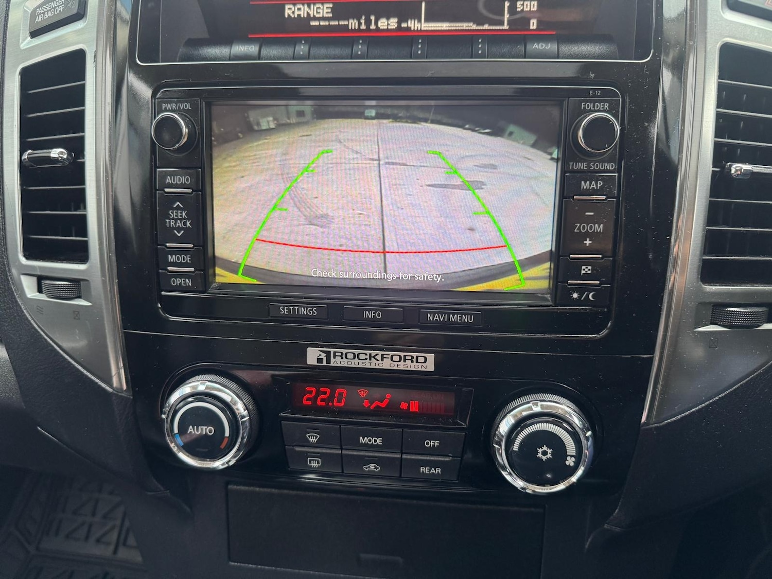 Used Mitsubishi Shogun 2016 for sale - 76590242: Photo 22