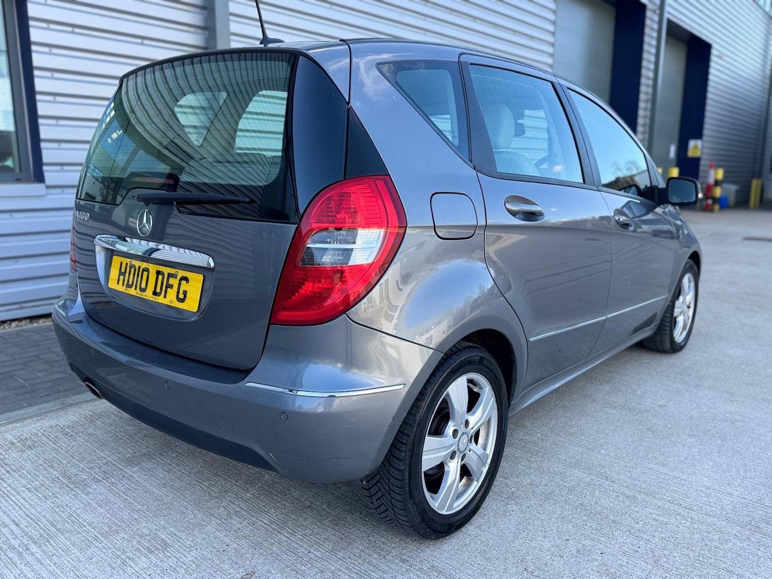 Used Mercedes-Benz A-Class 2010 for sale - 78070728: Photo 7