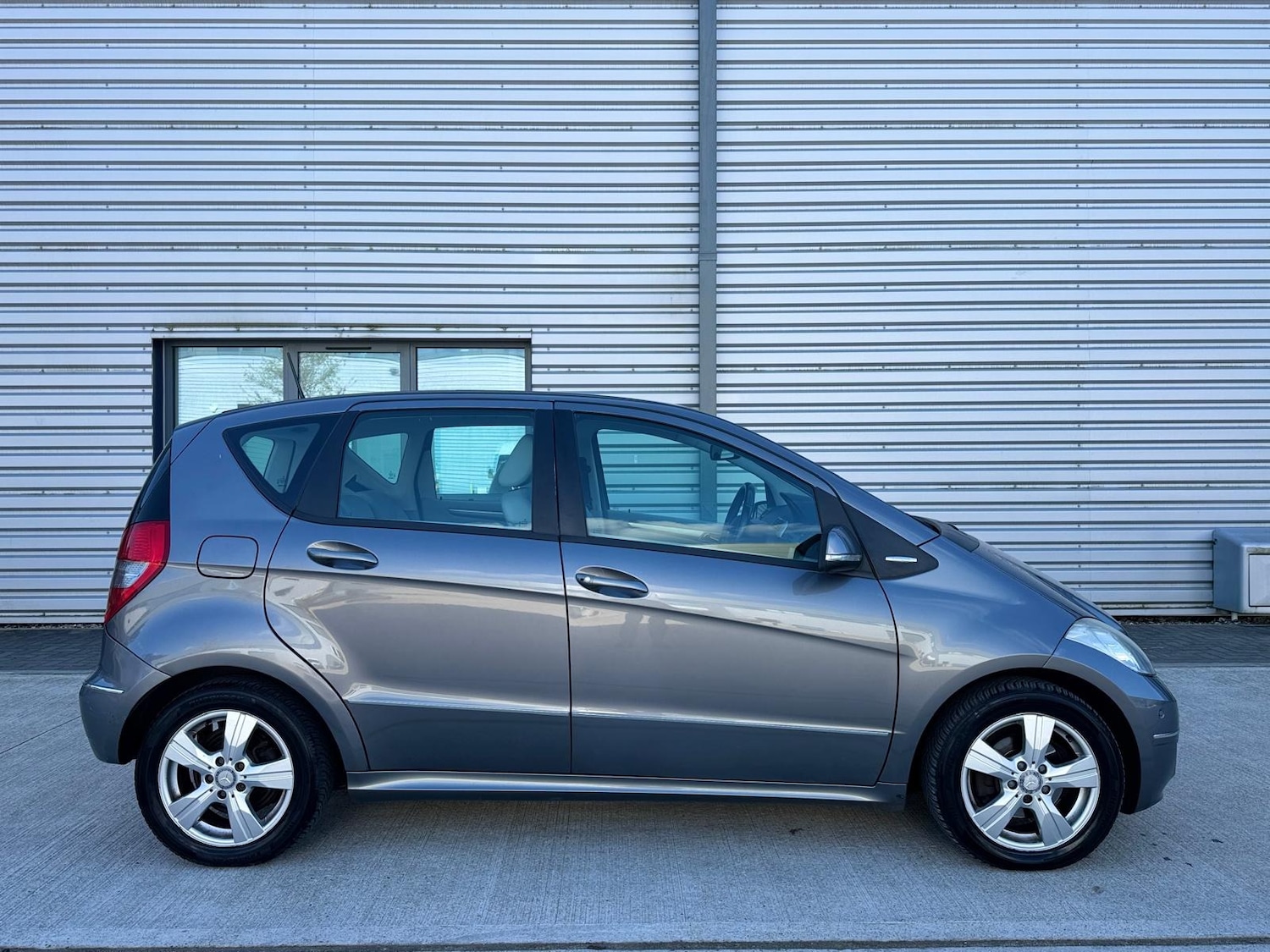 Used Mercedes-Benz A-Class 2010 for sale - 78070728: Photo 8