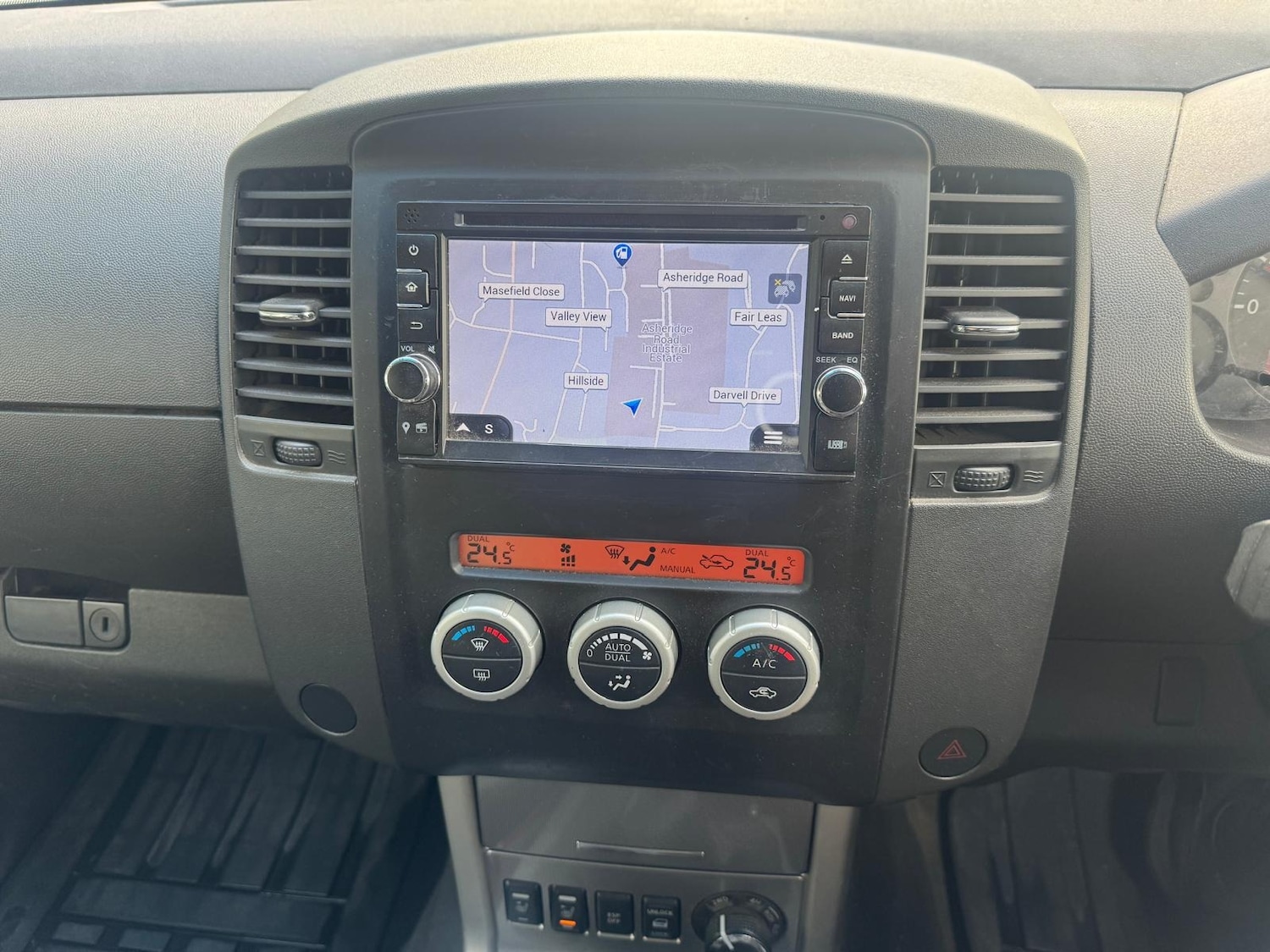 Used Nissan Navara 2012 for sale - 76979930: Photo 18