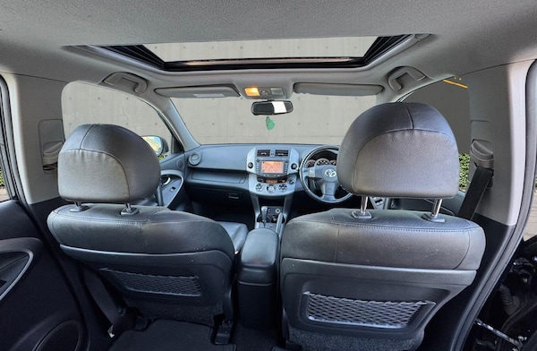 Used Toyota RAV4 2008 for sale - 75361898: Photo 10