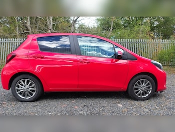 Used Toyota Yaris 2017 for sale - 78646765: Photo