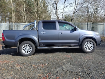 Used Toyota Hilux 2014 for sale - 78646896: Photo