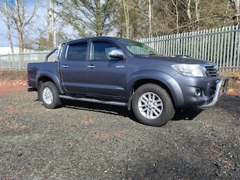 Used Toyota Hilux 2014 for sale - 78646896: Photo