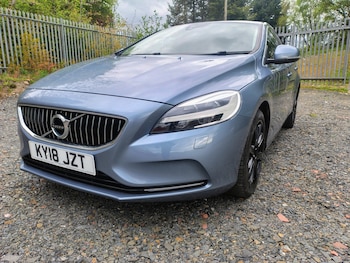Used Volvo V40 2018 for sale - 78646893: Photo