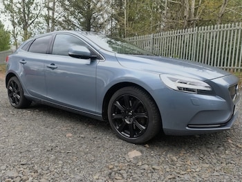 Used Volvo V40 2018 for sale - 78646893: Photo