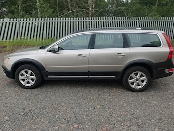 Used Volvo XC70 2011 for sale - 79073614: Photo