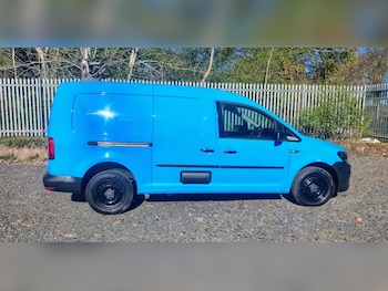 Used Volkswagen Caddy Maxi 2016 for sale - 78646957: Photo