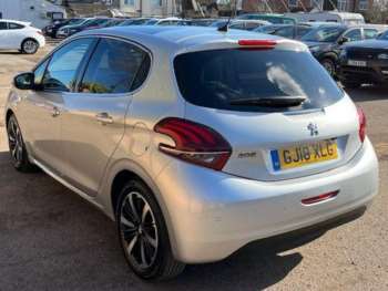 Used Peugeot 208 2018 for sale - 73774121: Photo