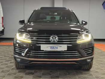 Used Volkswagen Touareg 2014 for sale - 74822311: Photo