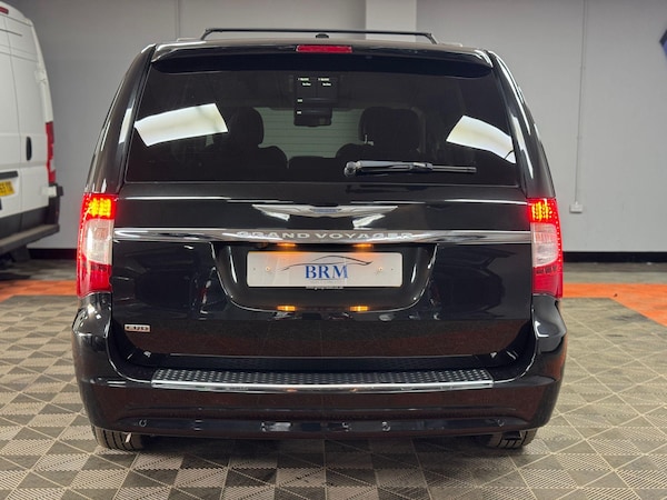 Used Chrysler Grand Voyager 2014 for sale - 74464212: Photo 10