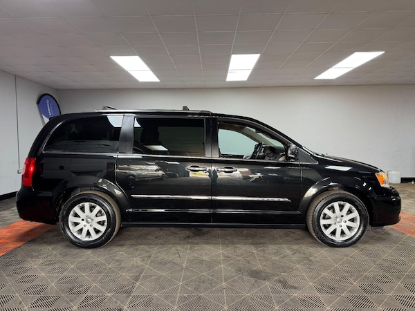 Used Chrysler Grand Voyager 2014 for sale - 74464212: Photo 12