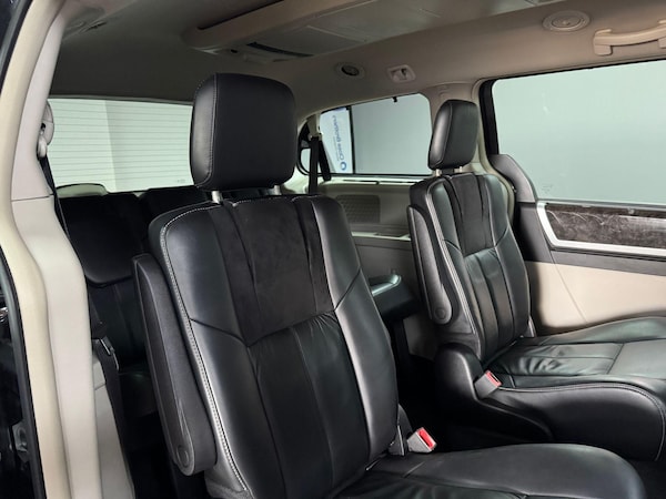 Used Chrysler Grand Voyager 2014 for sale - 74464212: Photo 19