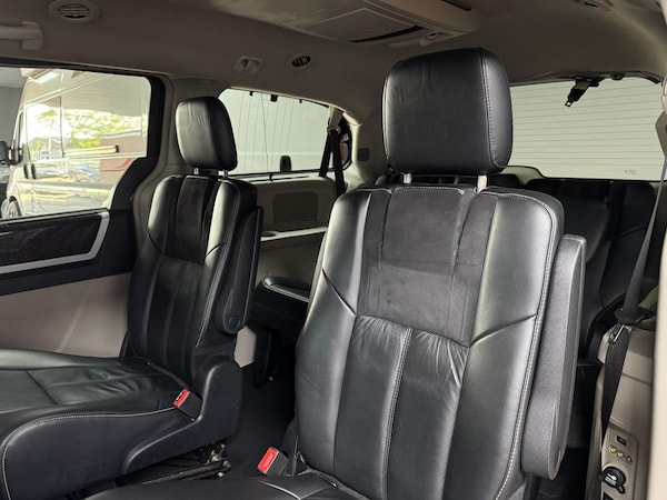 Used Chrysler Grand Voyager 2014 for sale - 74464212: Photo 25