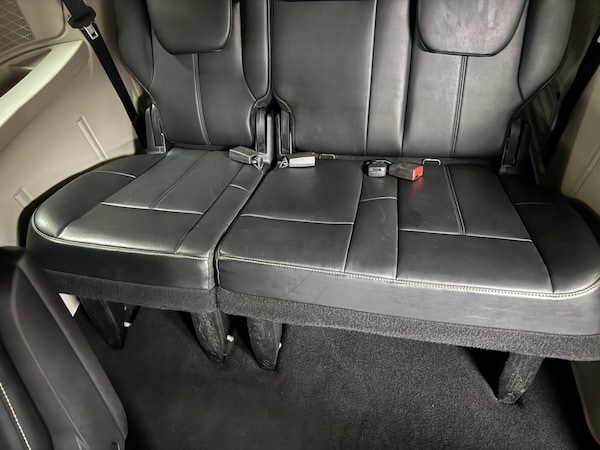 Used Chrysler Grand Voyager 2014 for sale - 74464212: Photo 31
