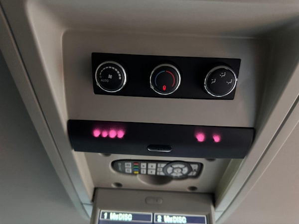 Used Chrysler Grand Voyager 2014 for sale - 74464212: Photo 48