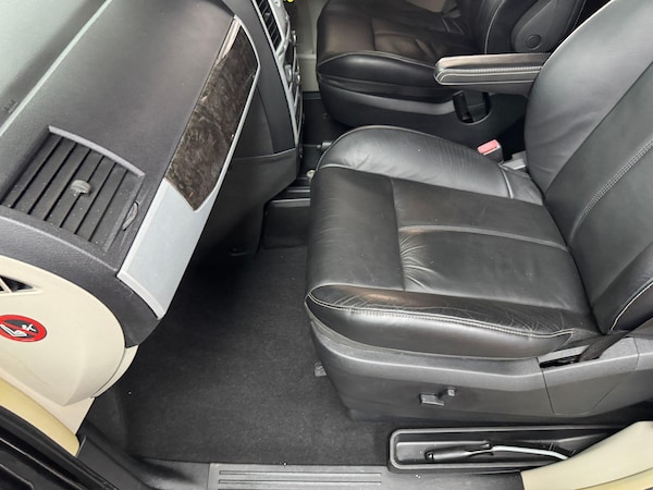 Used Chrysler Grand Voyager 2014 for sale - 74464212: Photo 75