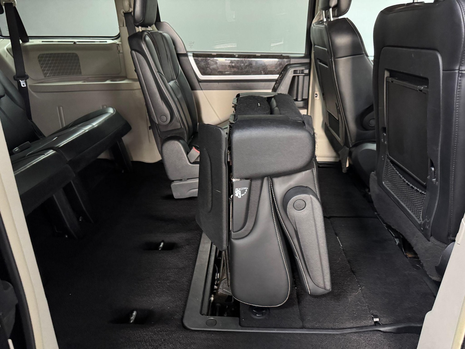 Vehicle 84