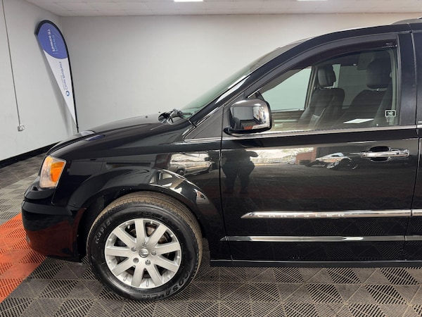 Used Chrysler Grand Voyager 2014 for sale - 74464212: Photo 86
