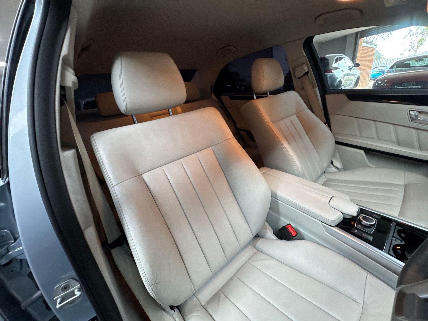 Used Mercedes-Benz E Class 2015 for sale - 75884010: Photo 19