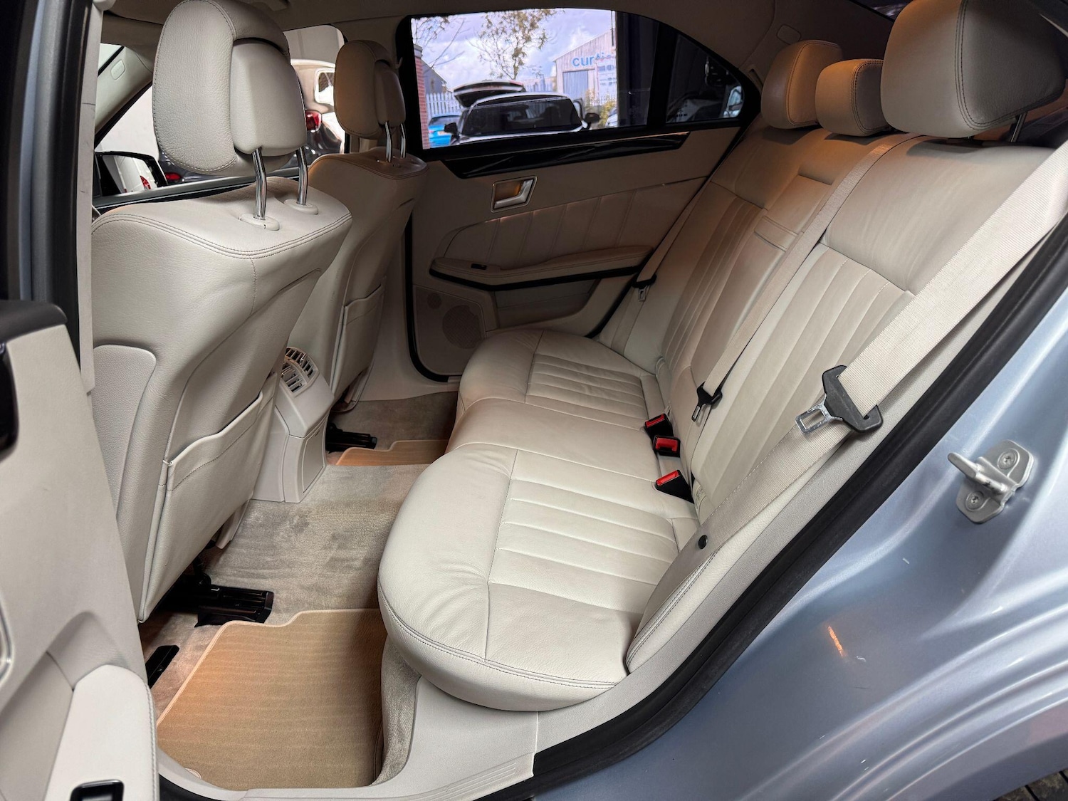 Used Mercedes-Benz E Class 2015 for sale - 75884010: Photo 21