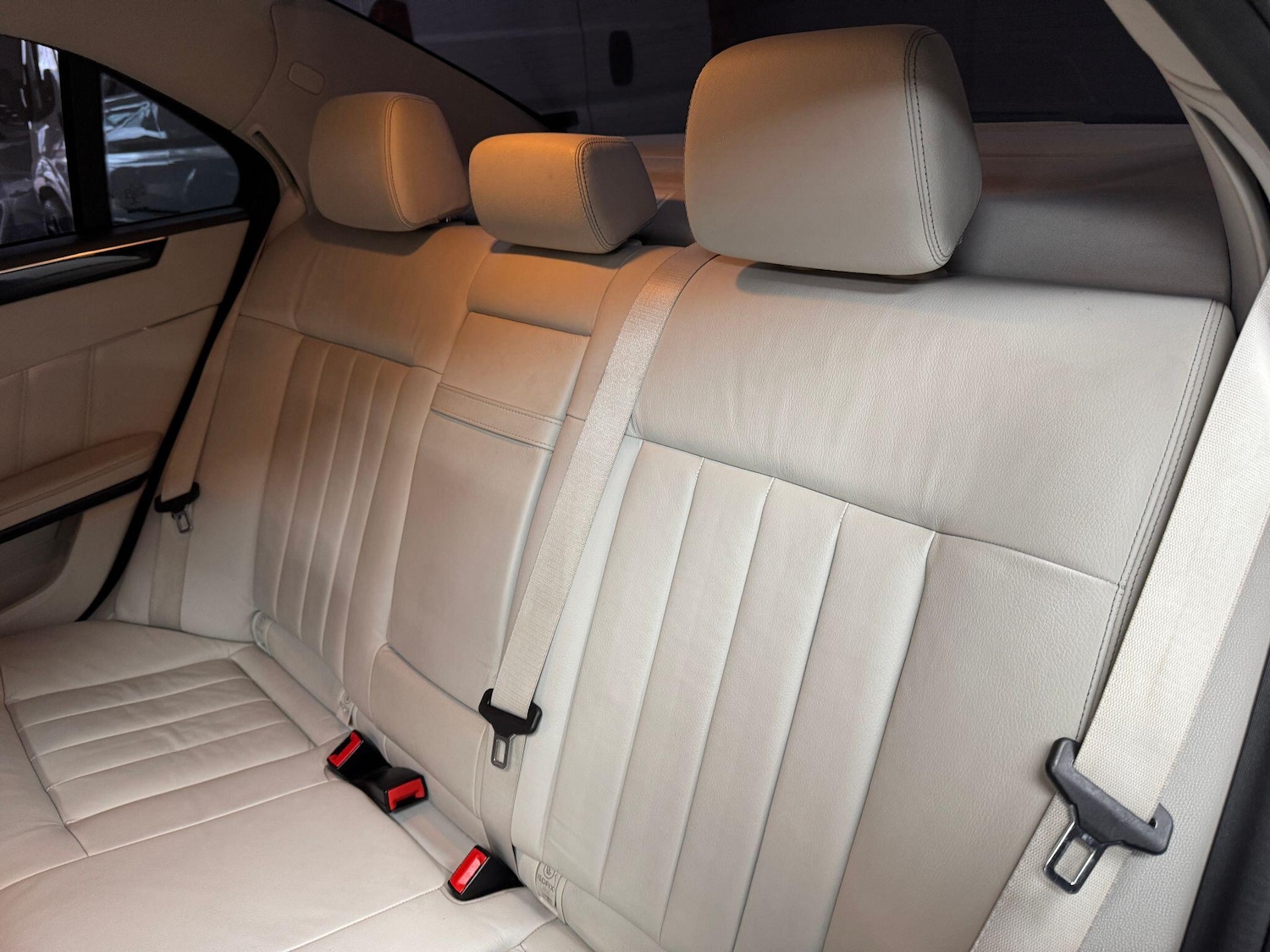 Used Mercedes-Benz E Class 2015 for sale - 75884010: Photo 22