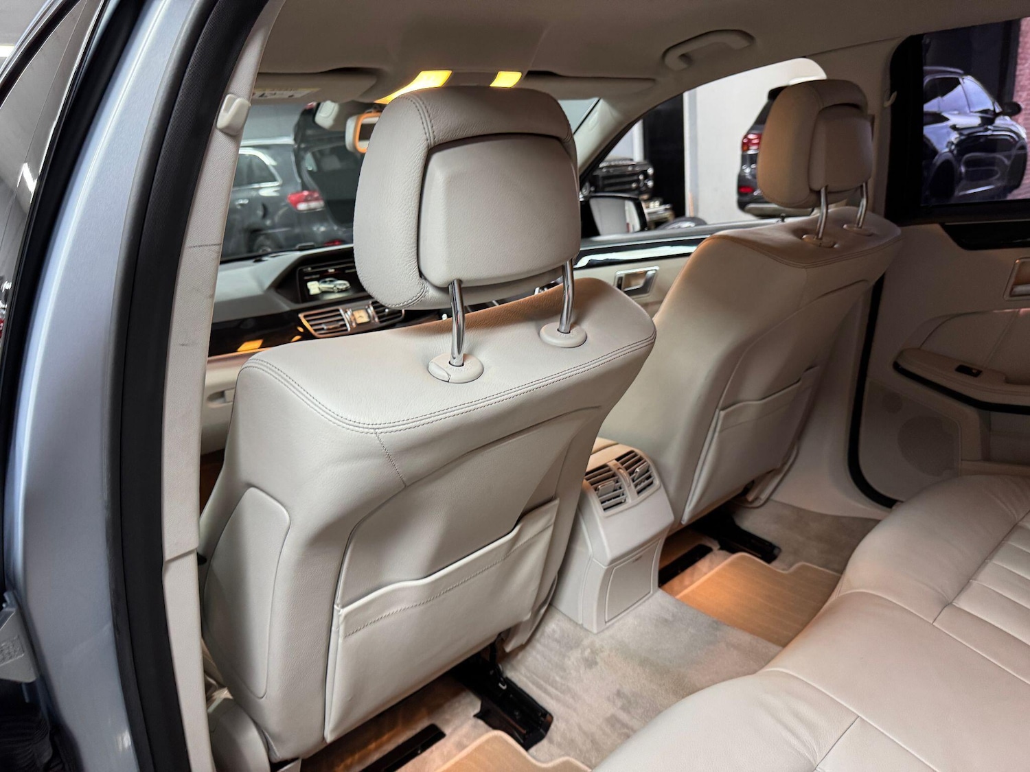 Used Mercedes-Benz E Class 2015 for sale - 75884010: Photo 24